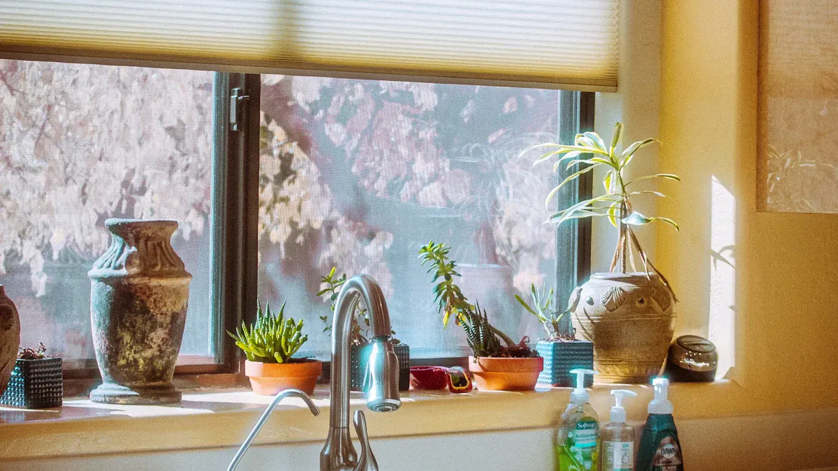 Finding the Right Fabric Roll Up Blinds for Your kitchen