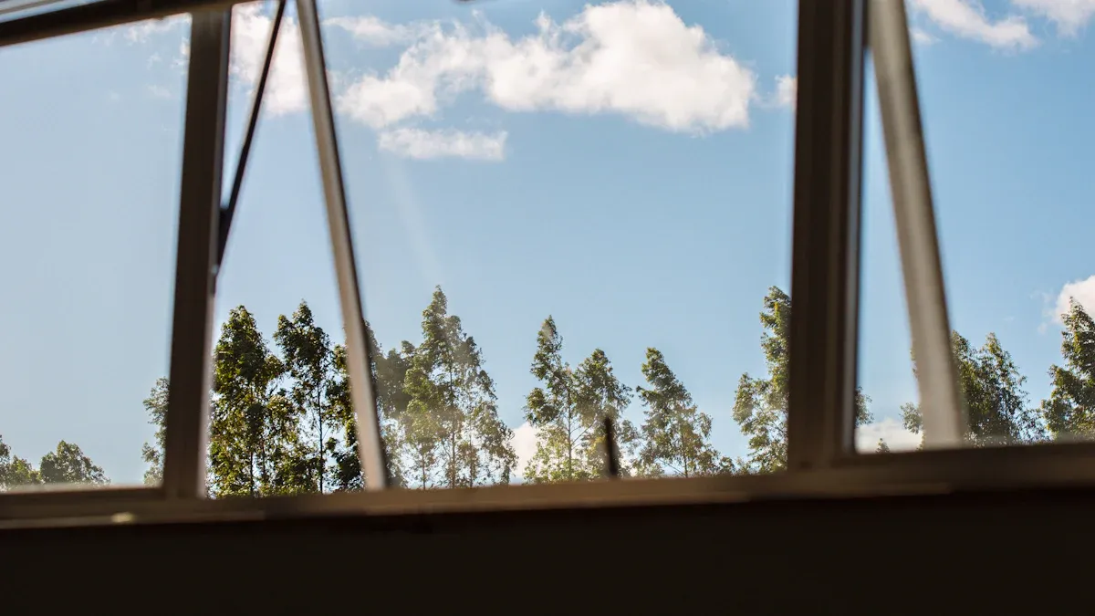 How Electric Solar Blinds Work and What Benefits They Offer